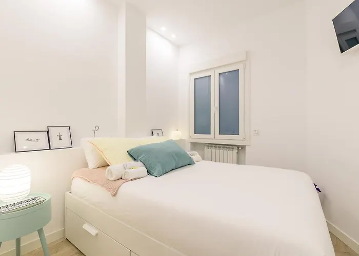 Апартаменти Paris La Concha - Ib